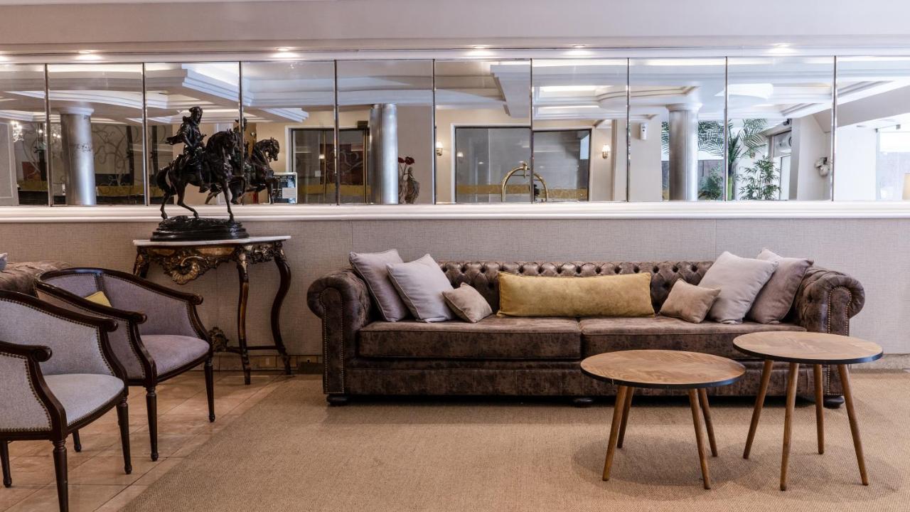 Metropol Hotel